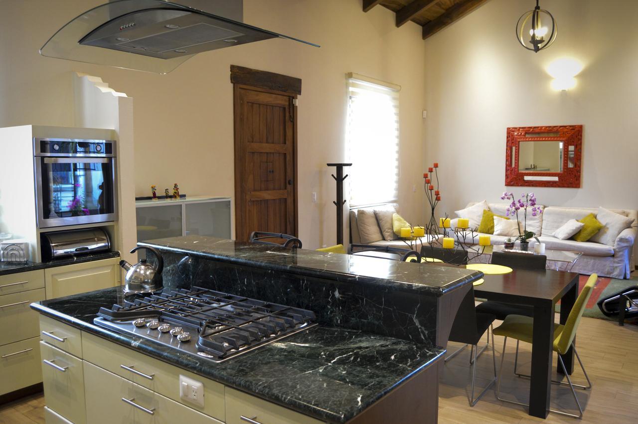 Bed and Breakfast Casa Girasol Antigua Esterno foto