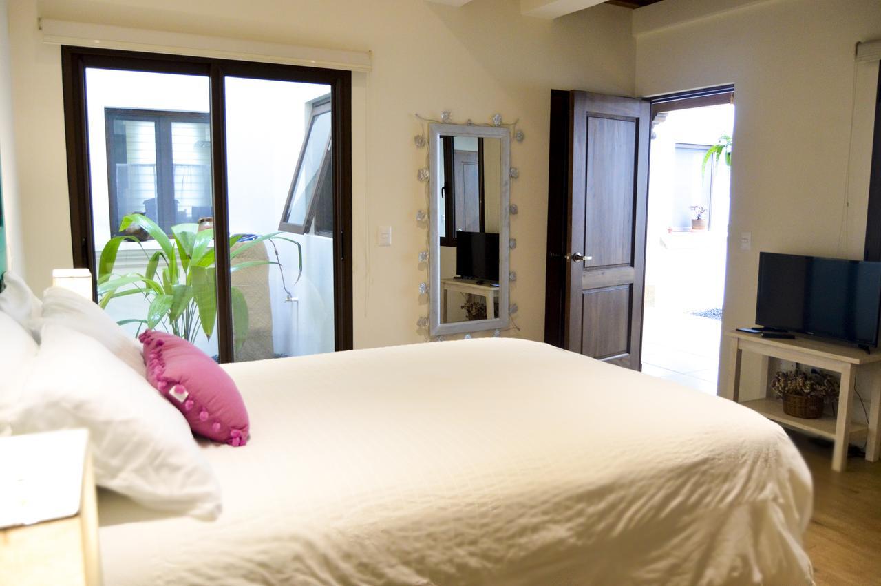 Bed and Breakfast Casa Girasol Antigua Esterno foto